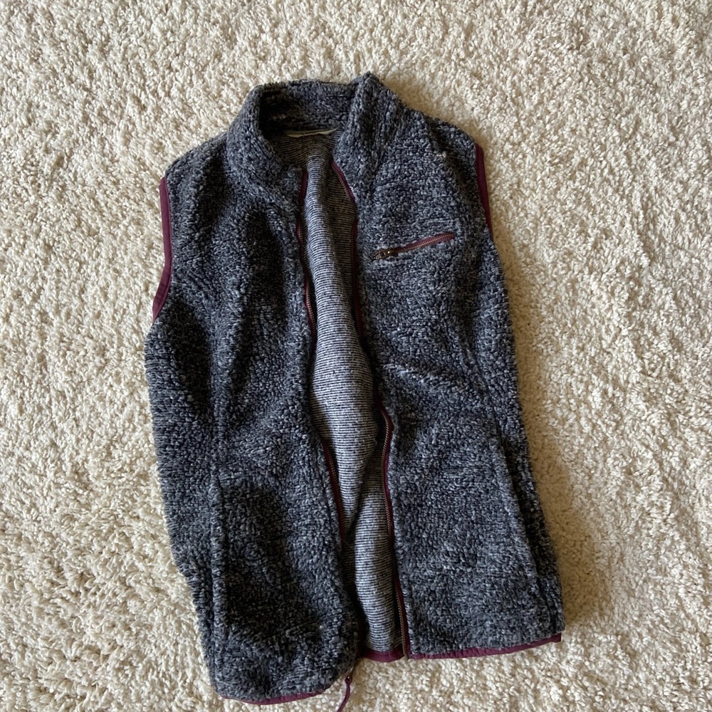 Women's Gray Fleece Vest